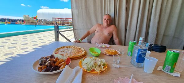  ,   Alexander, 44 ,   ,   
