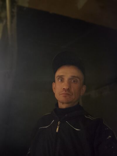  ,   Alexander, 42 ,   ,   