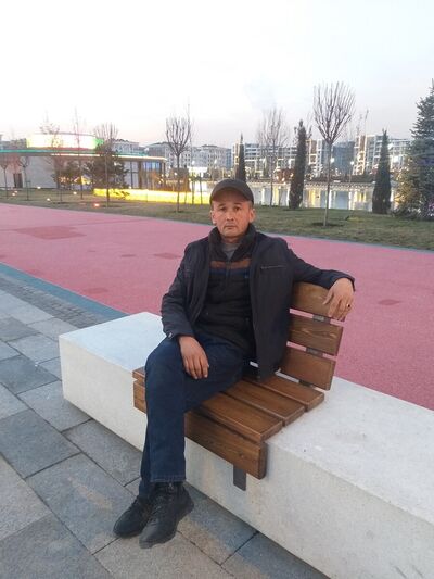  ,   Elbek, 44 ,   ,   , c 