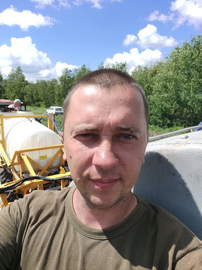  ,   Stanislav, 36 ,   ,   