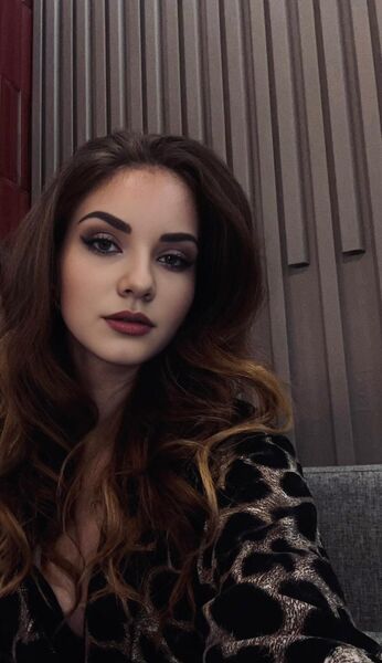  ,   HYriK, 32 ,   ,   , c , 