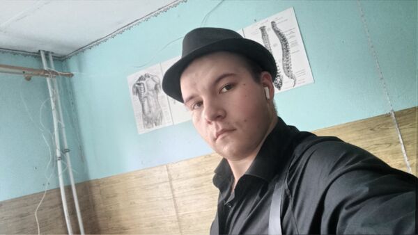  ,   Kirill, 20 ,   ,   