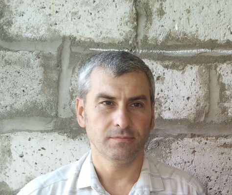  ,   Erik, 56 ,   c 