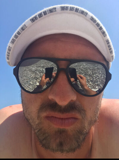  ,   Mert, 34 ,   ,   , c 