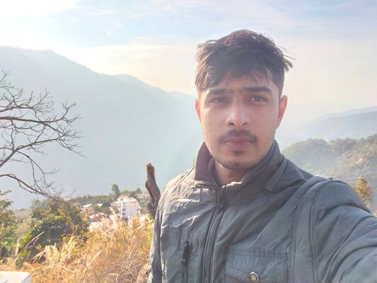 ,   Neeraj Pande, 25 ,   ,   , c 