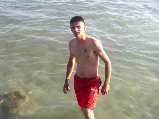  ,   Alen, 34 ,   