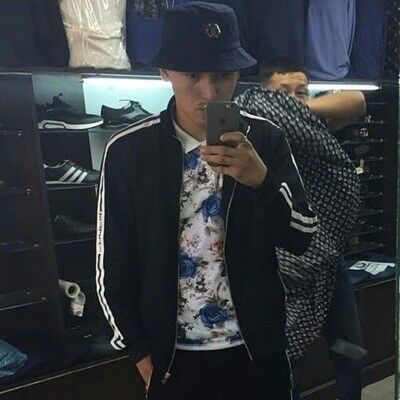  ,   Erlan, 29 ,   ,   , c 