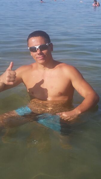  ,   Dumitru, 32 ,   ,   , c 