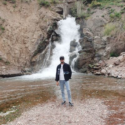  ,   Bek, 29 ,   ,   