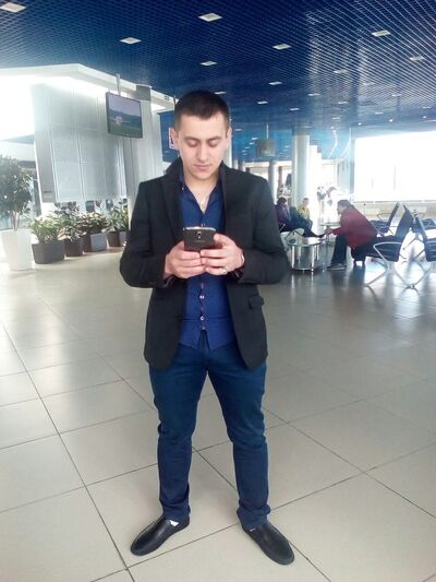  ,   Davit, 29 ,   