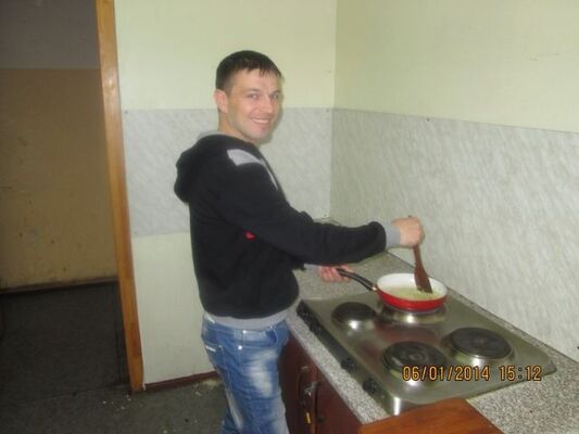  ,   Yuriy, 49 ,   ,   , c 