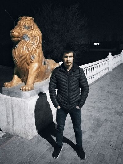  ,   Aziz, 27 ,     
