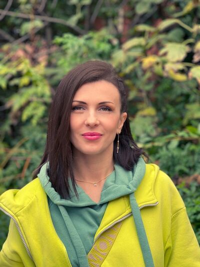  Budva,   Alisa, 41 ,  