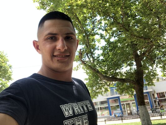  ,   Yanko, 30 ,   ,   