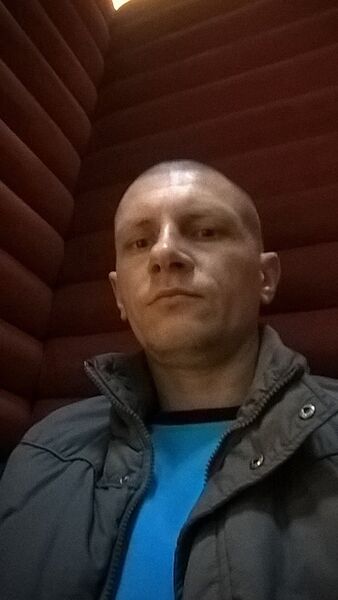  ,   Dennis, 40 ,   ,   , c 
