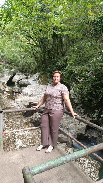  ,   Elena, 47 ,   c 