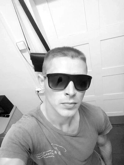  ,   Artem, 29 ,   ,   