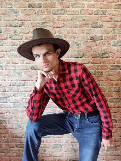  ,   Vladimir, 37 ,   ,   , c , 