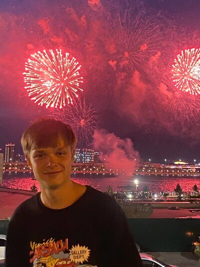  ,   Vadim, 24 ,   ,   