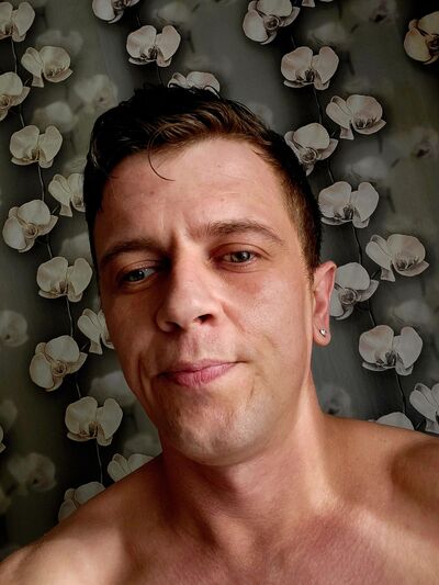  ,   Edza, 35 ,     , c 