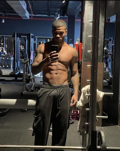  -,   Kylian, 30 ,   ,   