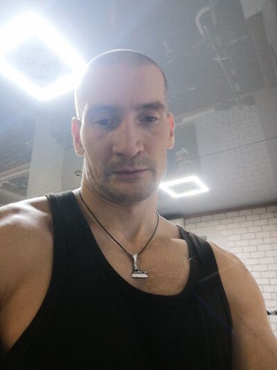  ,   Denis, 42 ,   ,   , c , 