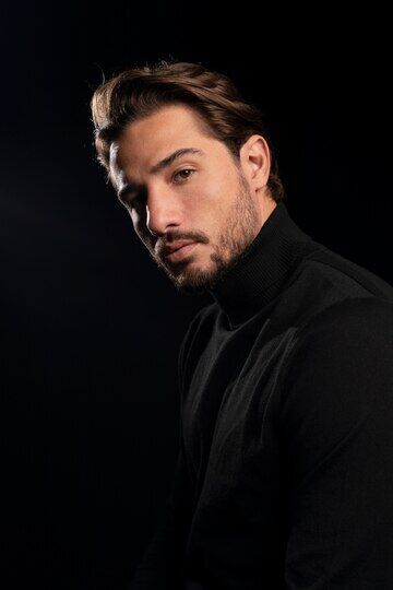  ,   Samir, 36 ,     