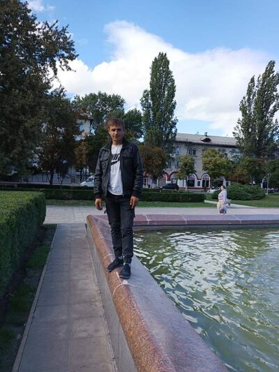  ,   Iura, 32 ,   ,   