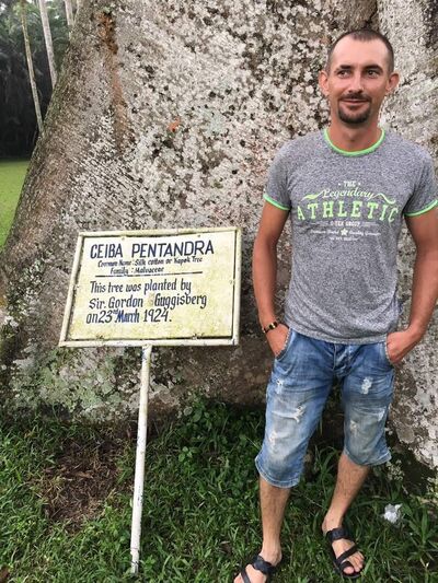  ,   Serhii, 42 ,   ,   , c 