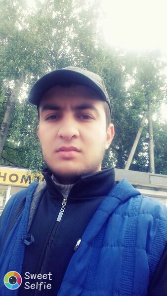  ,   Mahmud, 29 ,   