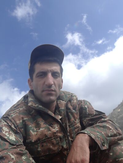  ,   Shamir, 39 ,   ,   