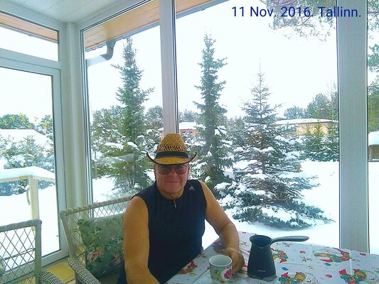  ,   Sten, 56 ,   