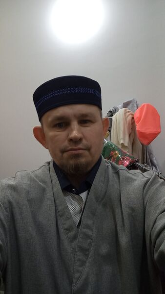  ,   Ruslan, 41 ,   c , 
