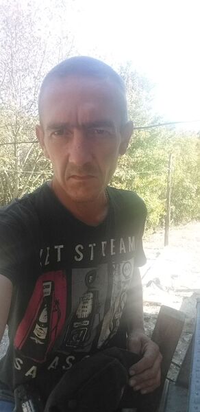  ,   Vito, 45 ,   ,   