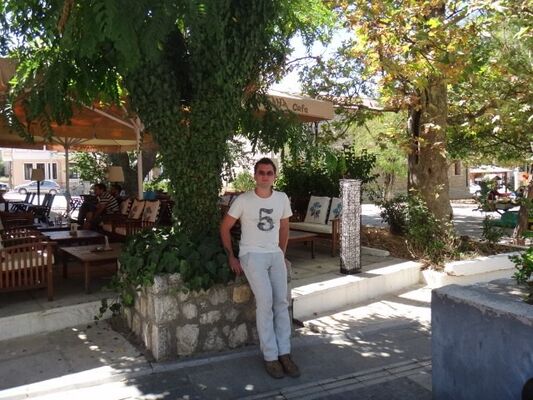  ,   Alex, 45 ,   ,   