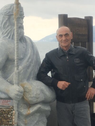  ,   Halil, 45 ,  