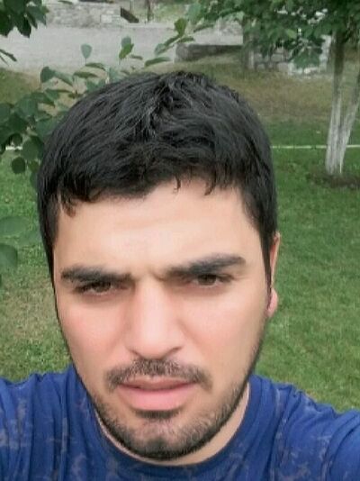  Bergen op Zoom,   Akif, 43 ,   ,   , c 