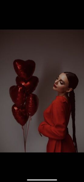  ,   Elena, 25 ,   ,   , c , 