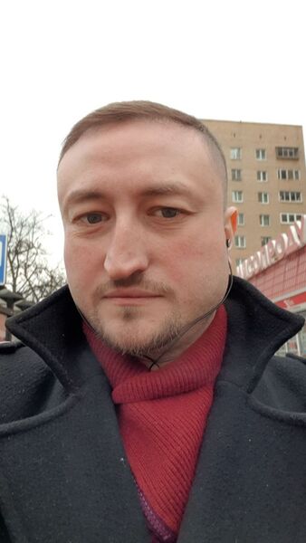  ,   Alex, 39 ,   ,   