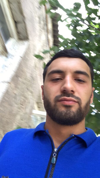  --,   Arman, 25 ,   ,   , c 