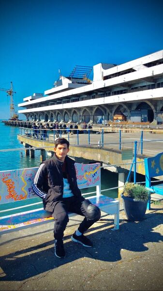  ,   Zviad, 25 ,   ,   
