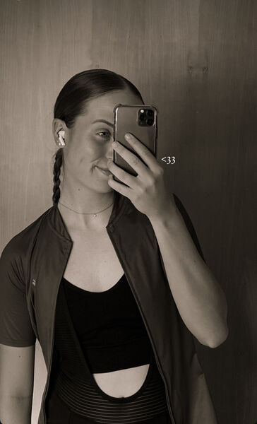  ,   Olya, 23 ,   ,   