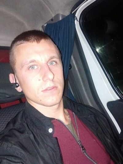  Skoczow,   , 32 ,   