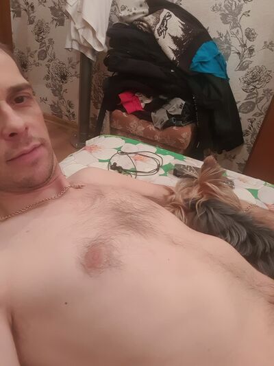  ,   Maxim, 38 ,   ,   , c 