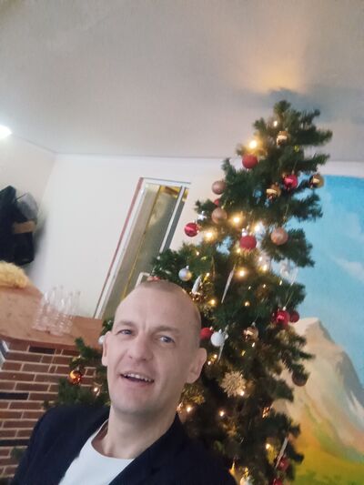   ,   Sanyok, 38 ,   ,   