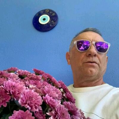  ,   Mark Dave, 60 ,   ,   