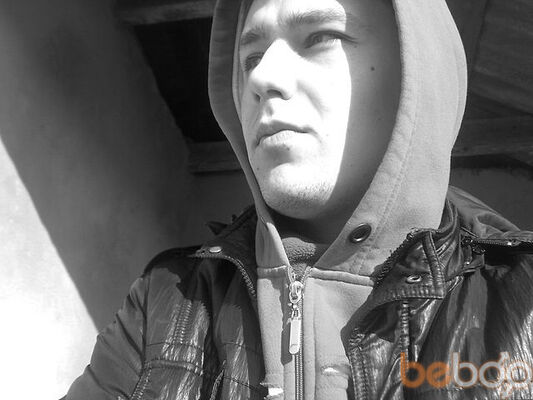  ,   Meex, 35 ,   