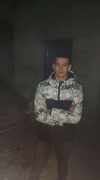  ,   Andriy, 18 ,   ,   