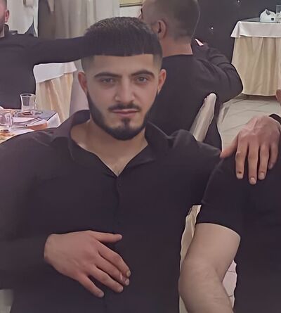   ,   Ali, 26 ,   ,   