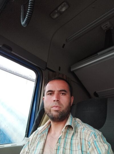  Adiyaman,   Farid, 42 ,   ,   